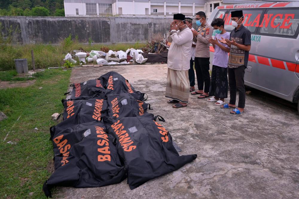 The bodies of at least 11 Rohingya refugees have been recovered off Indonesia’s westernmost coast after their boat believed to be carrying around 150 people capsized last week, officials said on March 25/AFPPix