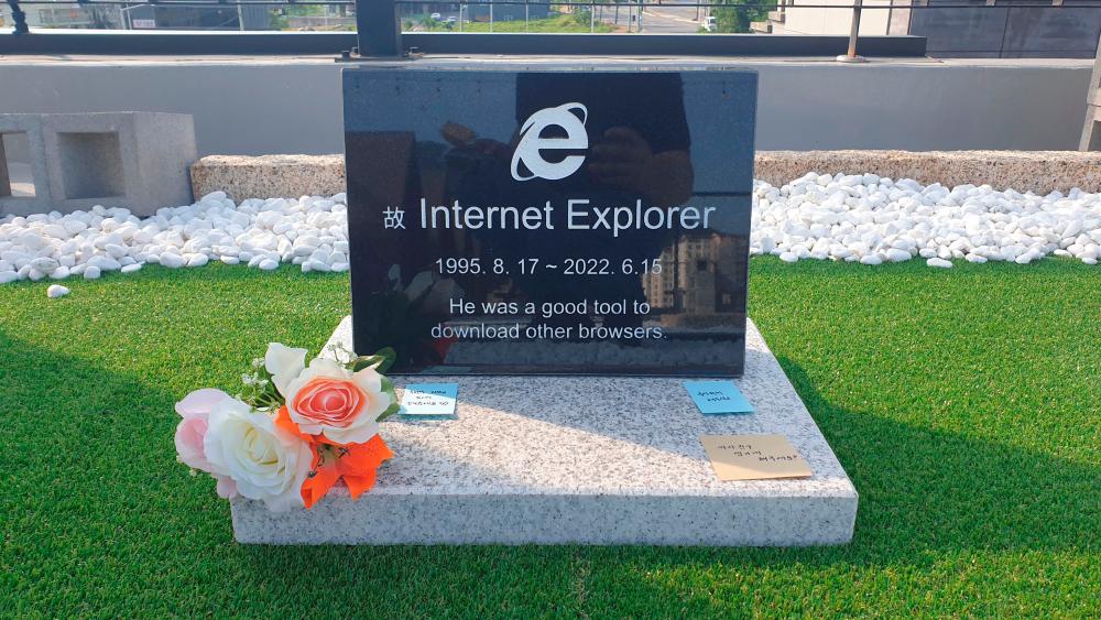 Tombstone of Internet Explorer browser, set up by South Korea's software engineer Jung Ki-young, is pictured at a rooftop of a cafe in Gyeongju, South Korea, June 17, 2022. Jung Ki-Young/Handout via REUTERSpix