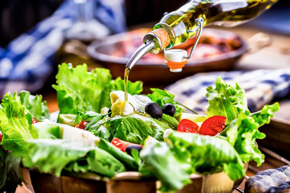 Following a Mediterranean diet could help boost the gut bacteria linked to healthy ageing, according to new research. © MarianVejcik / Istock.com