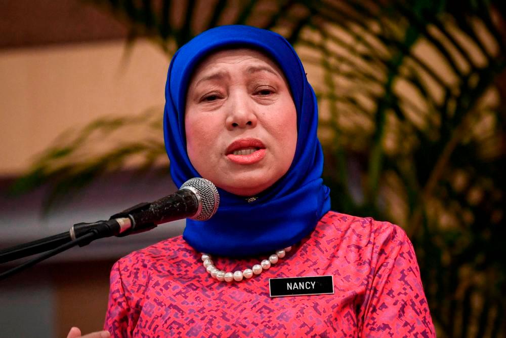 Datuk Seri Nancy Shukri–Bernamapix