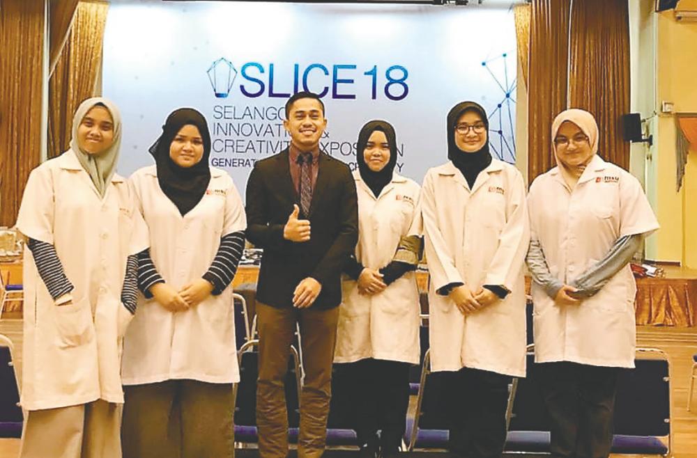 The betel-based anti-larvae X-LarV by MSU bagged the gold award and cash prize at Selangor Innovation and Creativity Exposition 2018 (SLICE ’18).