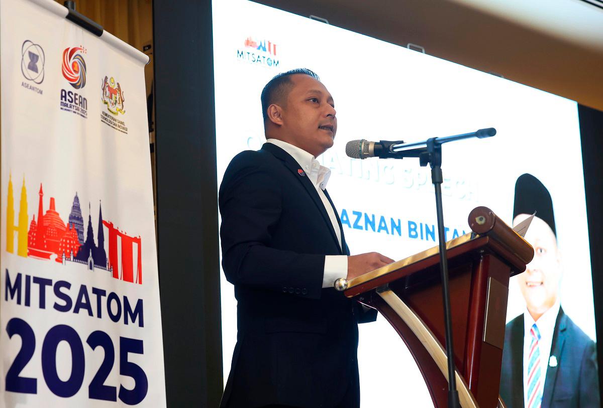 Johor Education and Information Committee chairman Aznan Tamin. - BERNAMApix