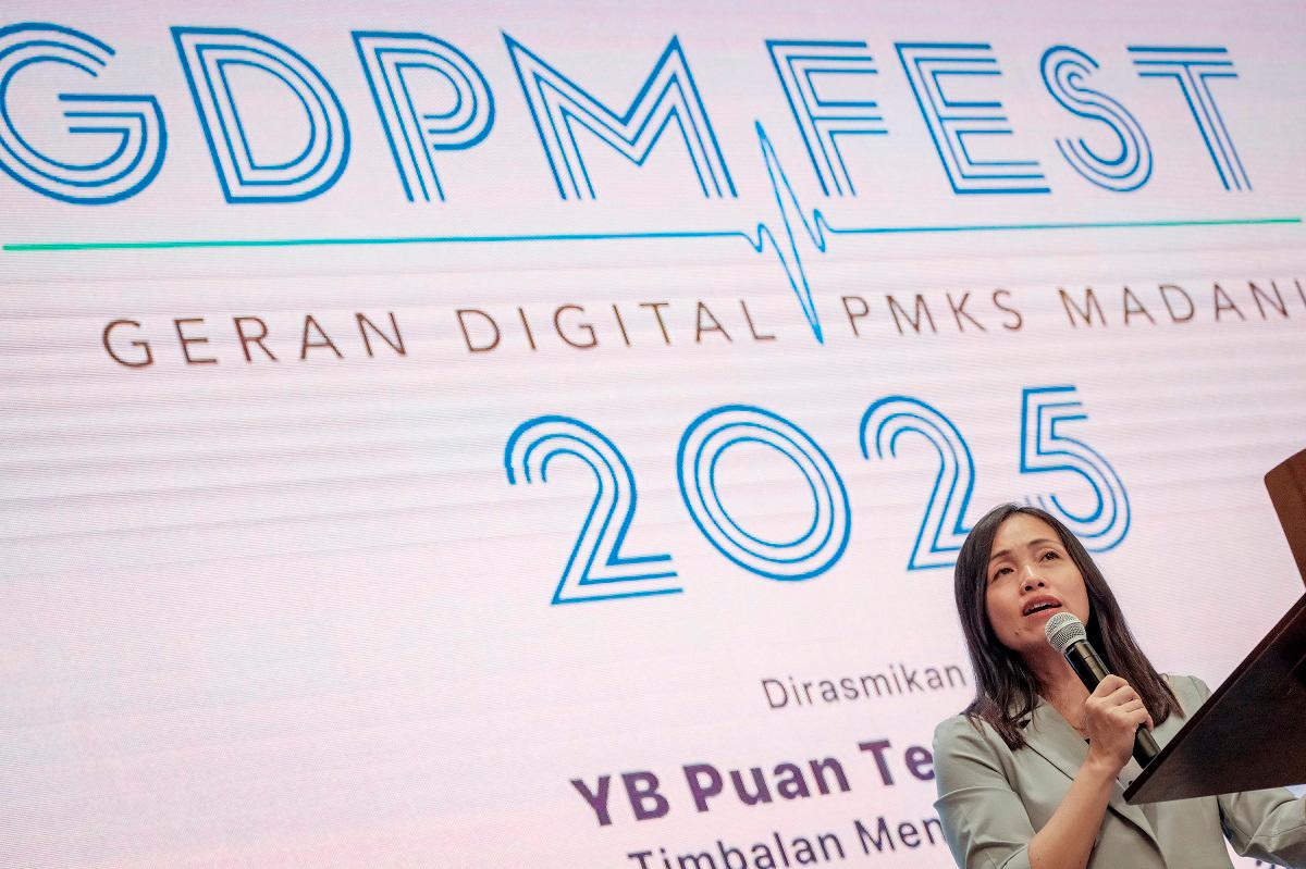- fotoBERNAMA