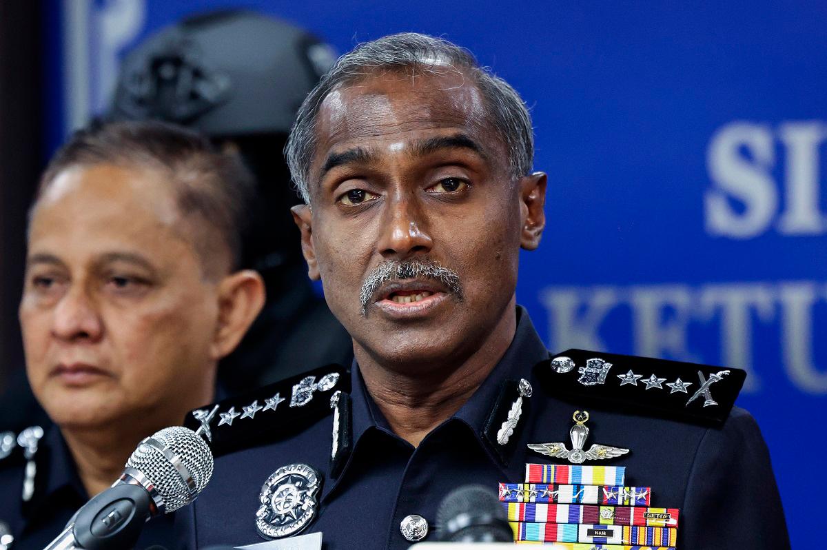 Bukit Aman Criminal Investigation Department (CID) director Datuk M. Kumar. - BERNAMApix
