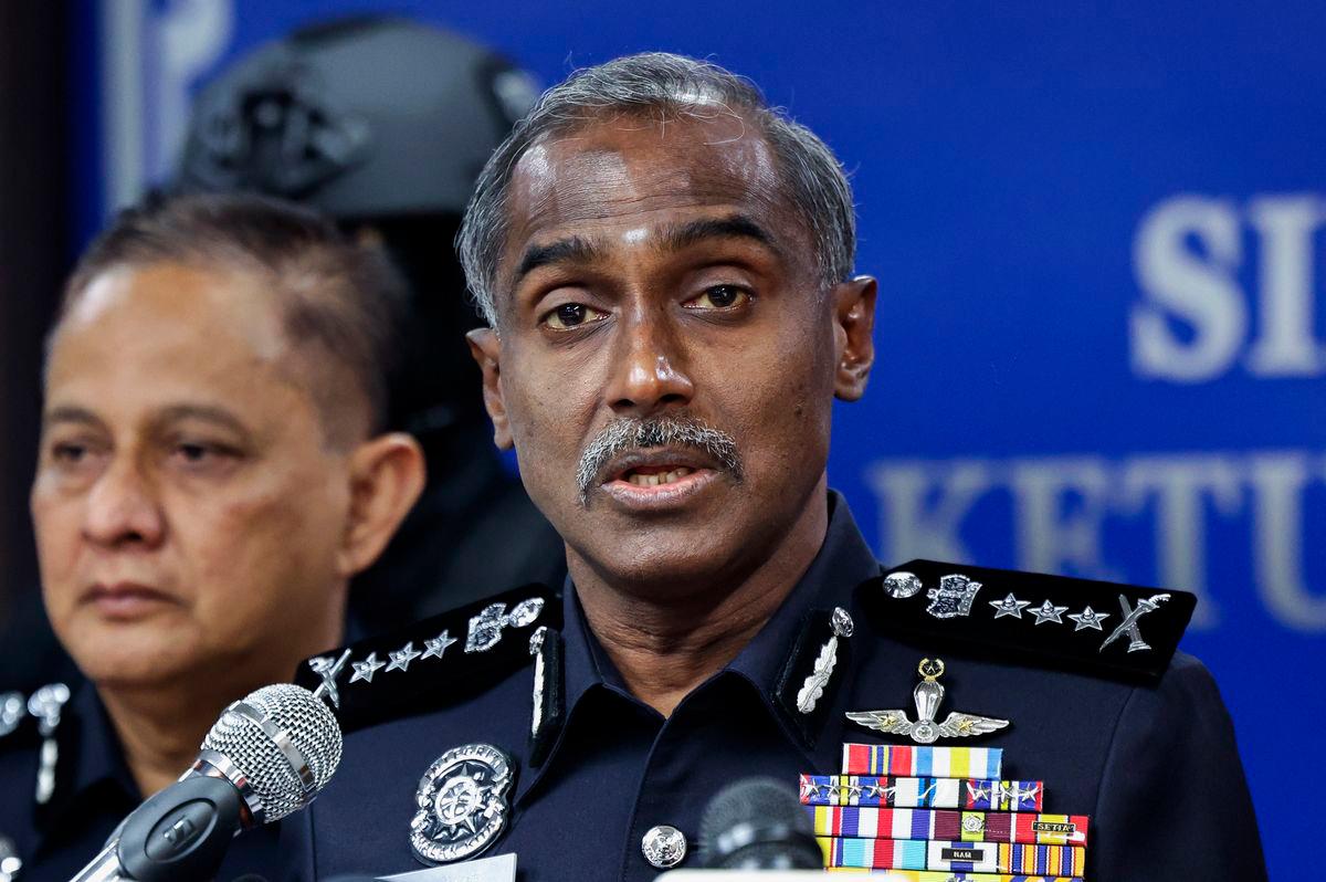 Pengarah Jabatan Siasatan Jenayah Bukit Aman Datuk M. Kumar - fotoBERNAMA