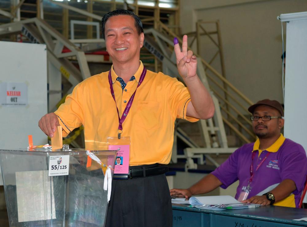 Jeck Seng returns to Parliament as BN scores thumping victory in Tg Piai