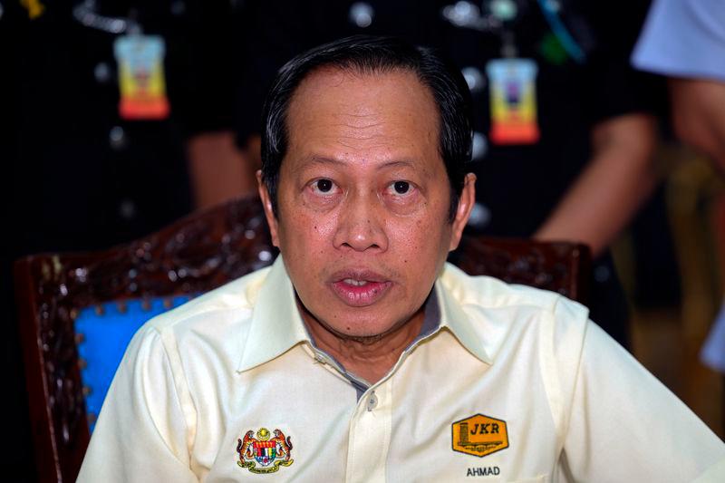 Timbalan Menteri Kerja Raya Datuk Seri Ahmad Maslan - fotoBERNAMA