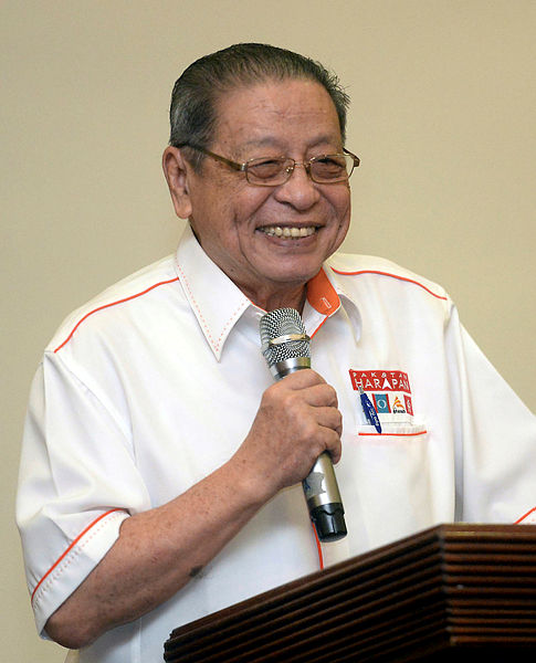 Govt can effectively fight fake news, hate speech, says Kit Siang