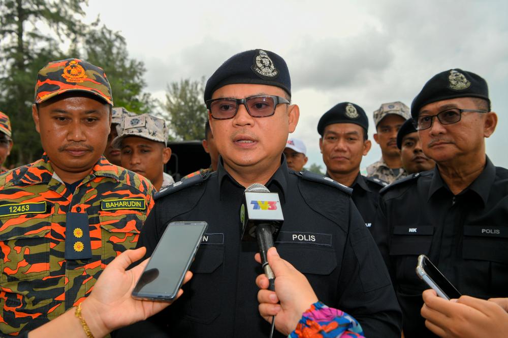 Ketua Polis Daerah Kota Tinggi, Supt Hussin Zamora. - fotoBERNAMA