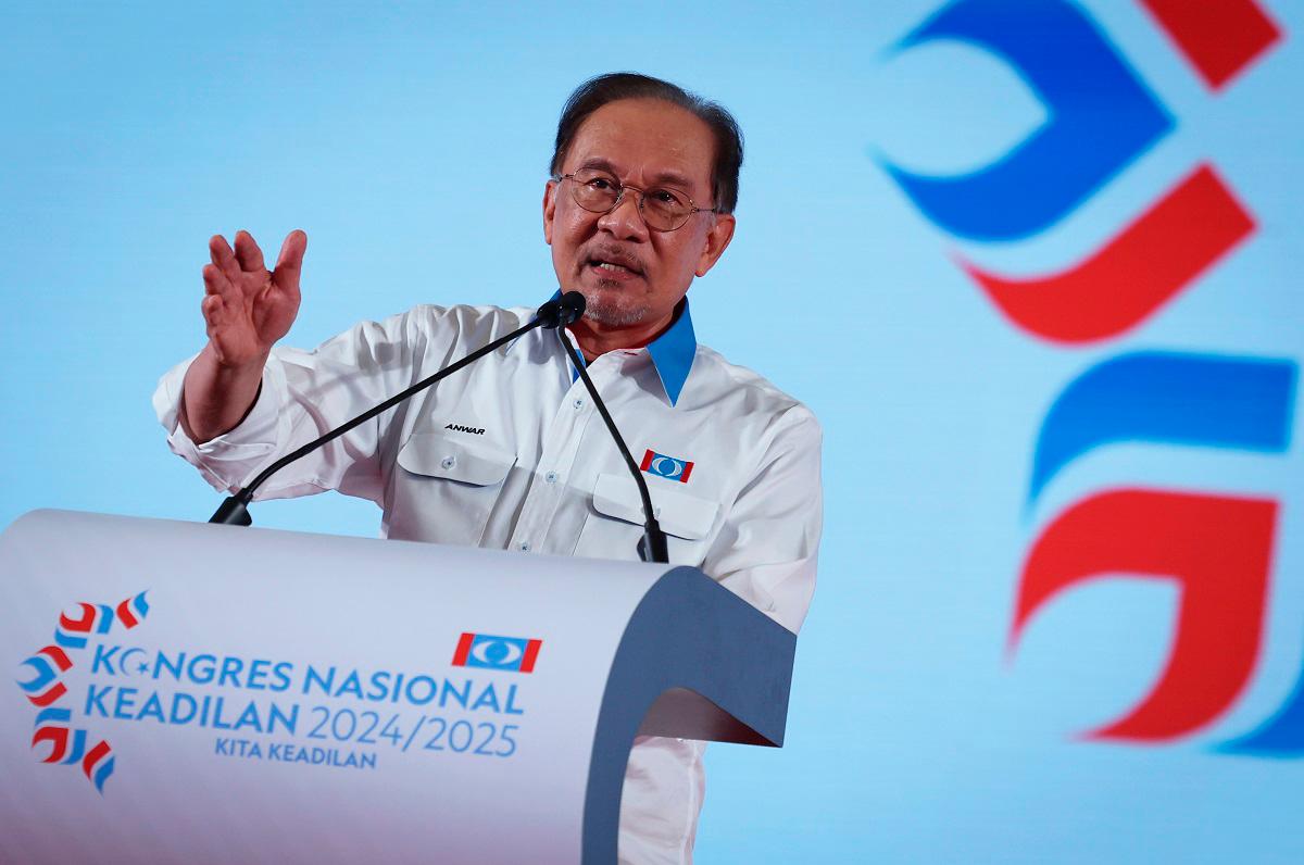- fotoBERNAMA