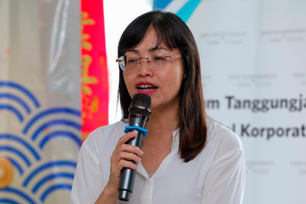 imbalan Menteri Komunikasi, Teo Nie Ching. - fotoBERNAMA