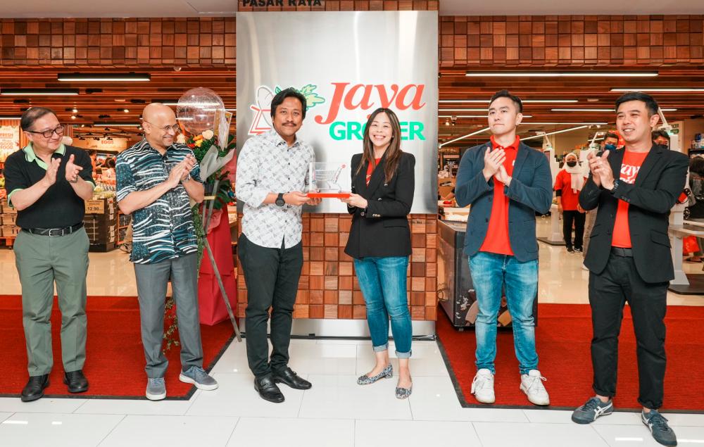 Jaya Grocer bullish on 2024 prospects, opens 49th outlet