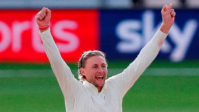 Root hails England 'GOAT' Anderson after reverse-swing masterclass