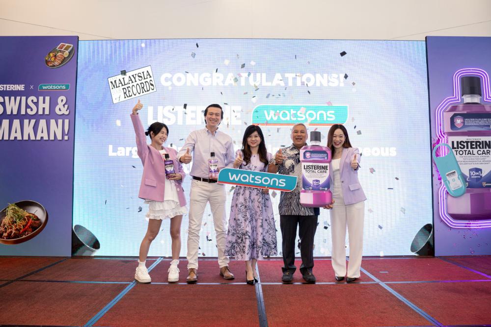 From left: TV host Joey Kong, Kenvue Malaysia &amp; Singapore general manager Steve Tiu, Watsons Malaysia managing director and Watsons International regional exclusives director Caryn Loh, Chef Wan and Teh were a part of the record-breaking event.