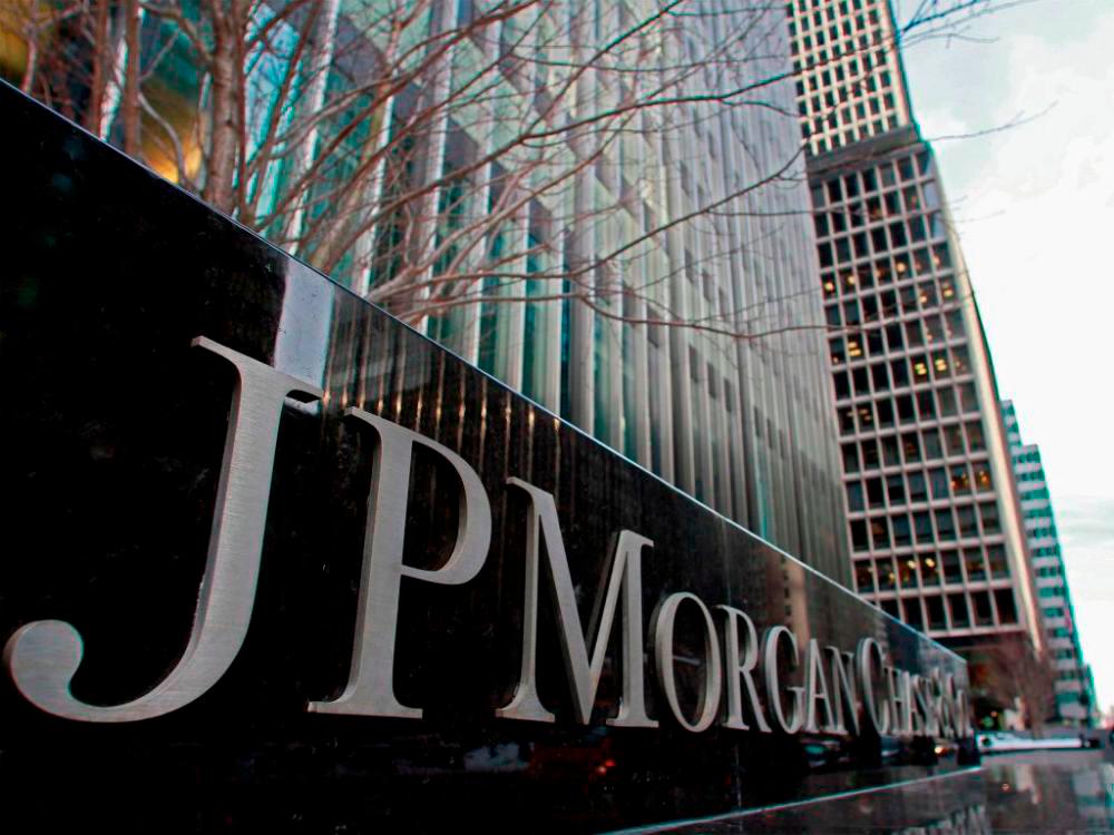 JPMorgan doubles down on UK retail bank Chase