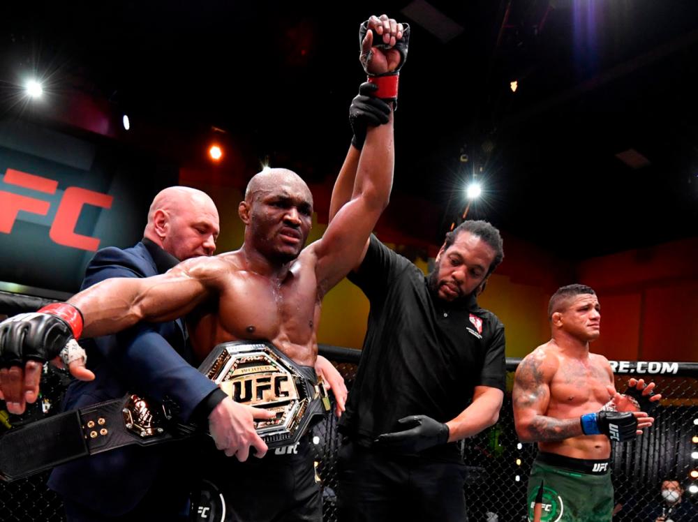 $!Kamaru Usman during his UFC Championship win. – getty