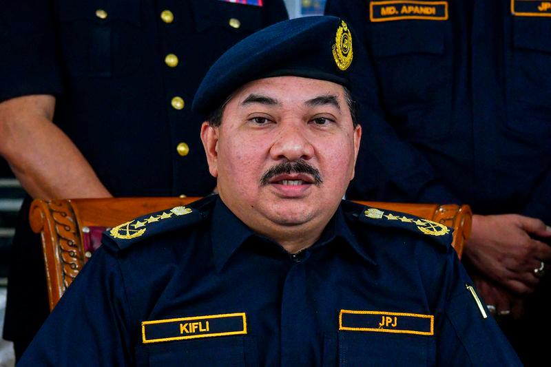 Pengarah Kanan Penguatkuasa JPJ Malaysia Muhammad Kifli Ma Hassan