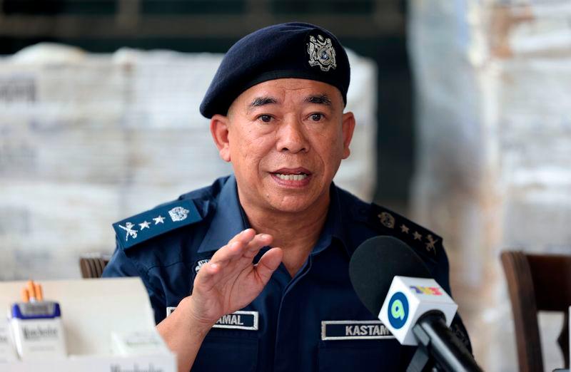 Pengarah Kastam Kelantan Wan Jamal Abdul Salam Wan Long - fotoBERNAMA
