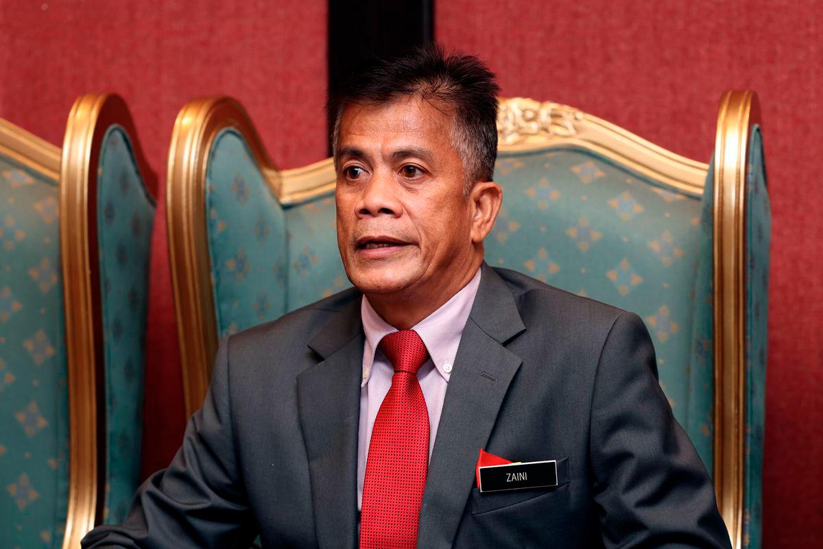 Kelantan Health Department director Datuk Dr Zaini Hussin. - BERNAMA