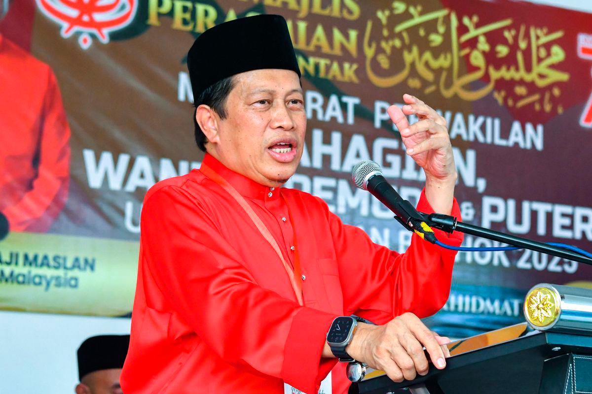Ahli Majlis Tertinggi UMNO Datuk Seri Ahmad Maslan - fotoBERNAMA
