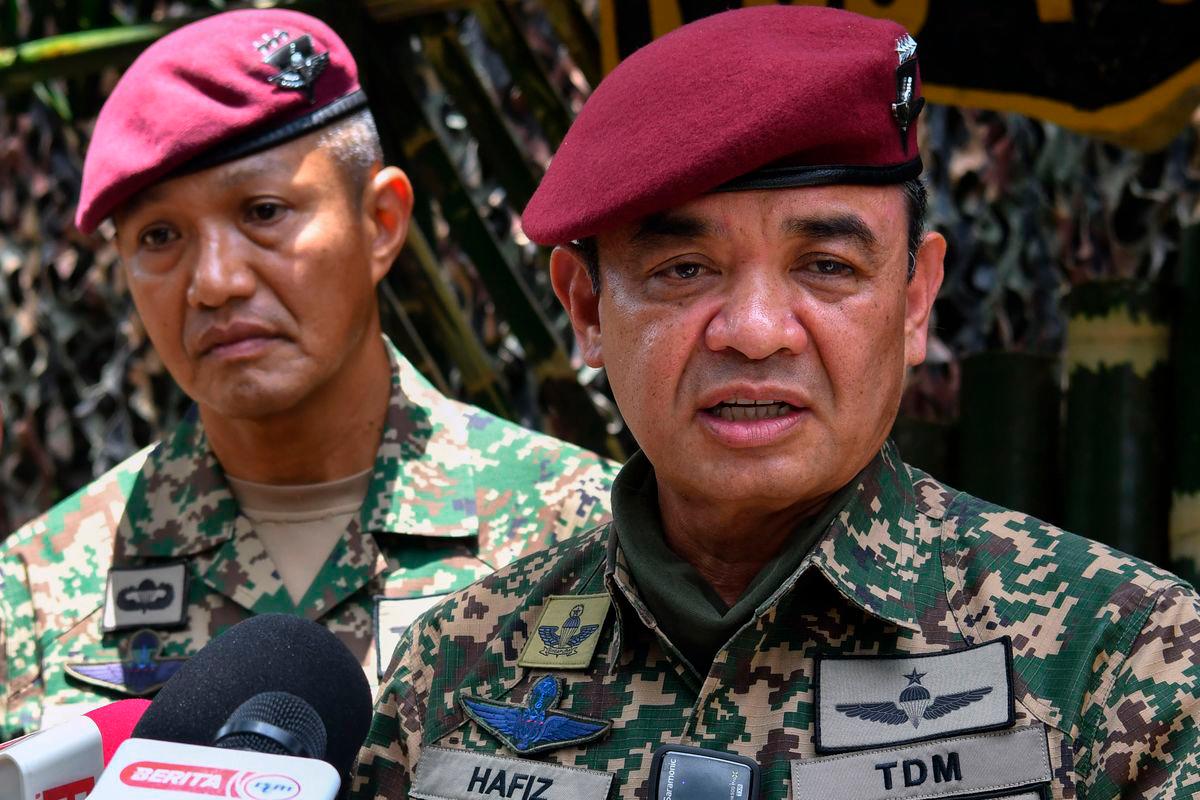 Army Chief General Tan Sri Muhammad Hafizuddeain Jantan - Photo by BERNAMA