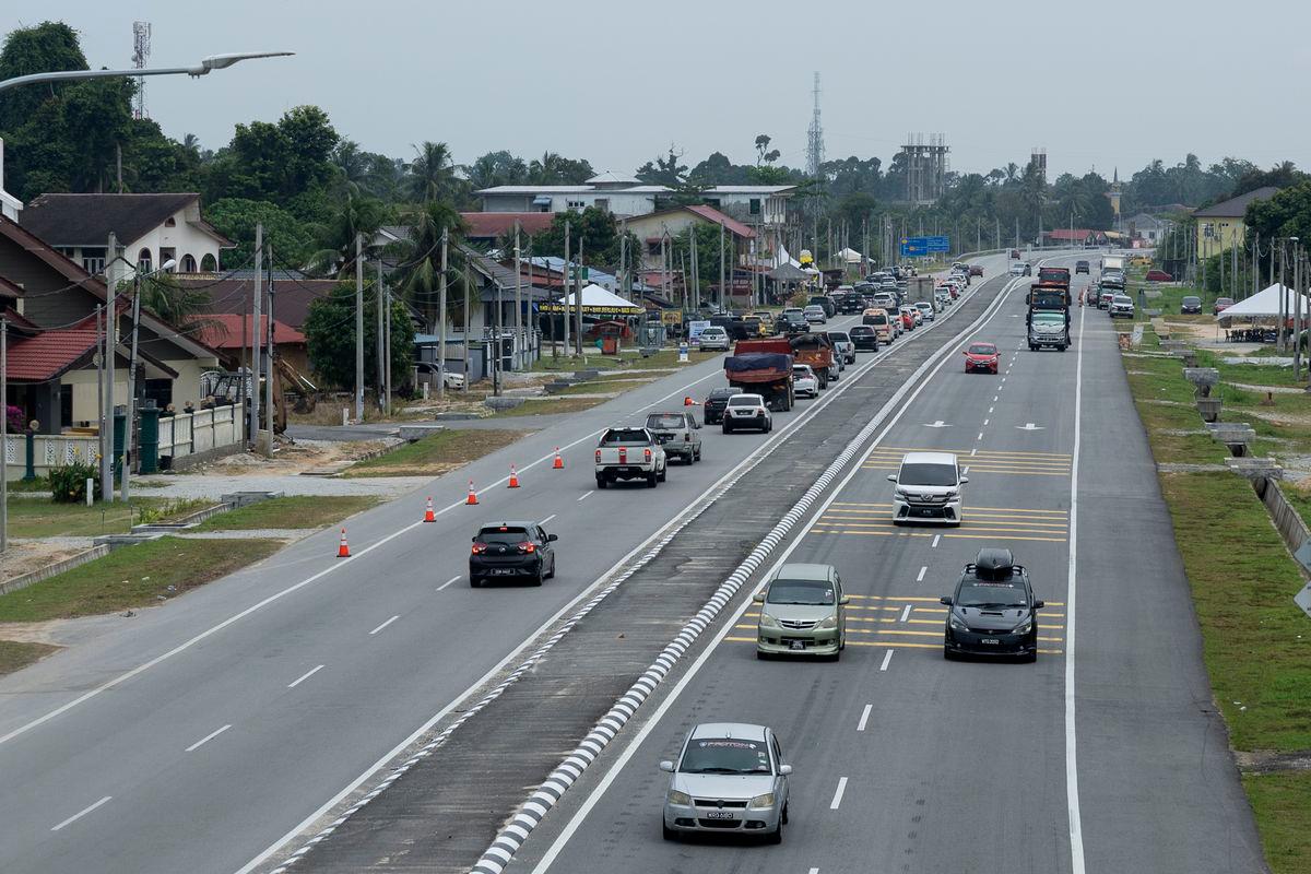 Melor-Ketereh to Kampung Pak Badol road upgrade completed