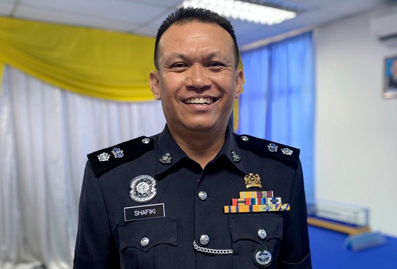 Ketua Polis Daerah Machang, Supt Ahmad Shafiki Hussin. - fotoBERNAMA