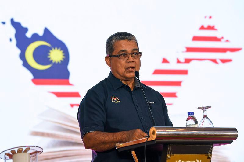 National Unity Minister Datuk Aaron Ago Dagang - Photo by BERNAMA