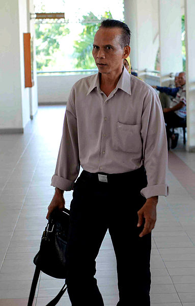 Former police sergeant Azahar Abdul Aziz, 55, was present at the Alor Star High Court here on appeal against the sentence imposed by the Special Sessions Court of the Malaysian Anti-Corruption Commission (MACC) after being convicted of receiving a RM200 bribe in 2015. — Bernama