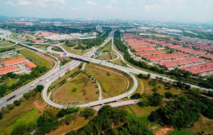 Gamuda accepts MoF offer for four toll highways