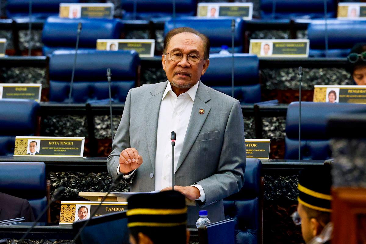 Perdana Menteri Datuk Seri Anwar Ibrahim - FotoBernama