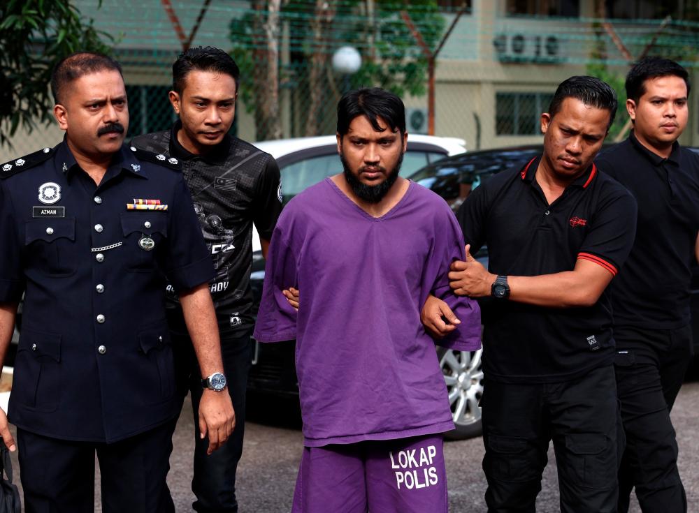 KUALA KUBU BHARU, Jan 6 -- A Bangladeshi cook, Mohammad Abdul Alim, was arraigned in the Magistrate’s Court here today on charges of killing a male resident at a mental health care center in Bukit Beruntung, last December. bernamapix