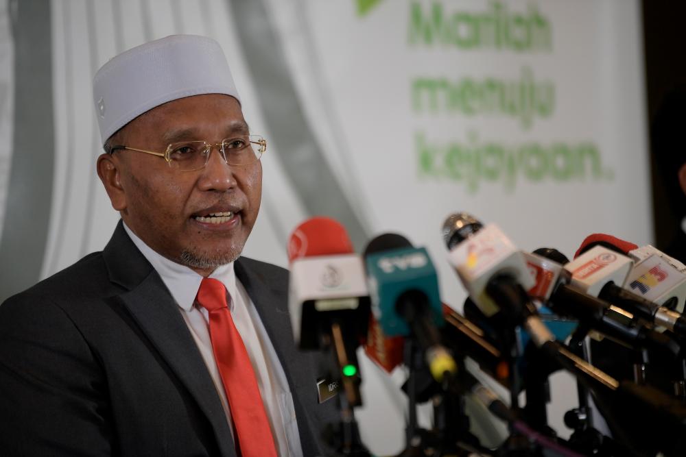 State Islamic religious departments asked to investigate 'taubat' package: Idris