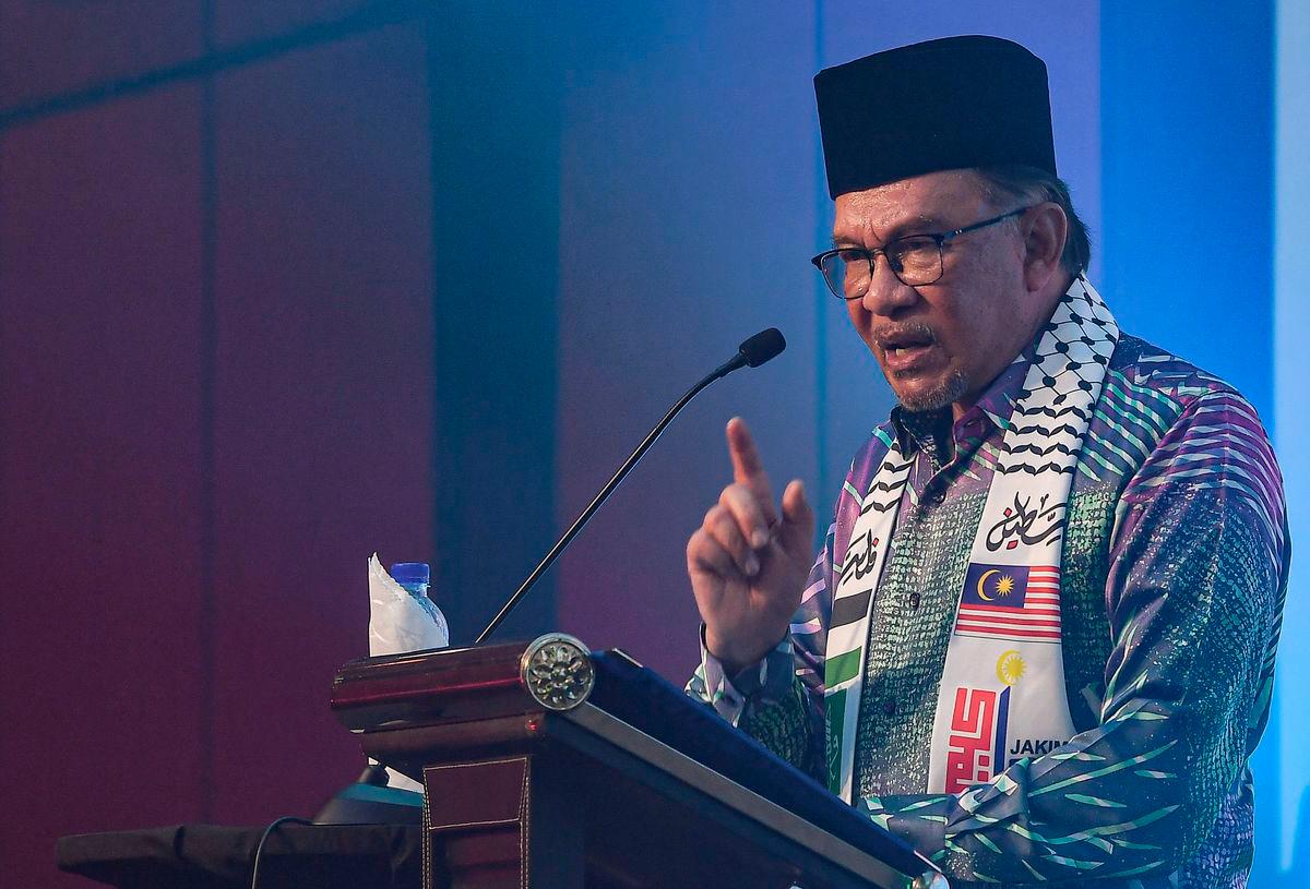Perdana Menteri Datuk Seri Anwar Ibrahim - fotoBERNAMA