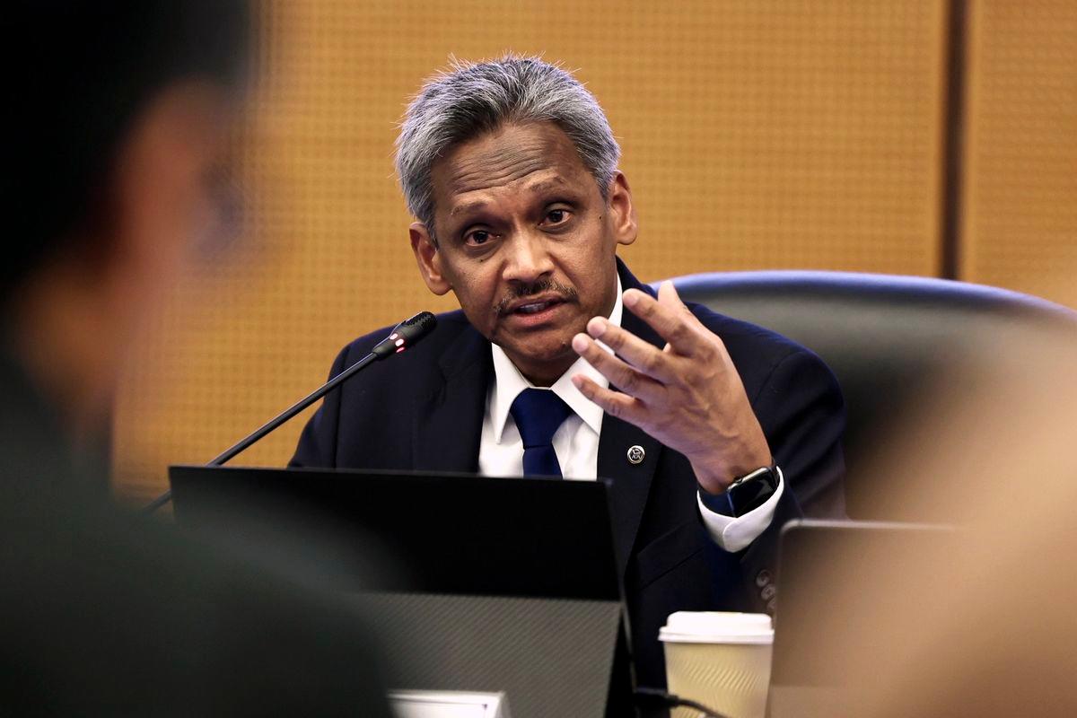 BNM Governor Datuk Seri Abdul Rasheed Ghaffour. Bernamapix