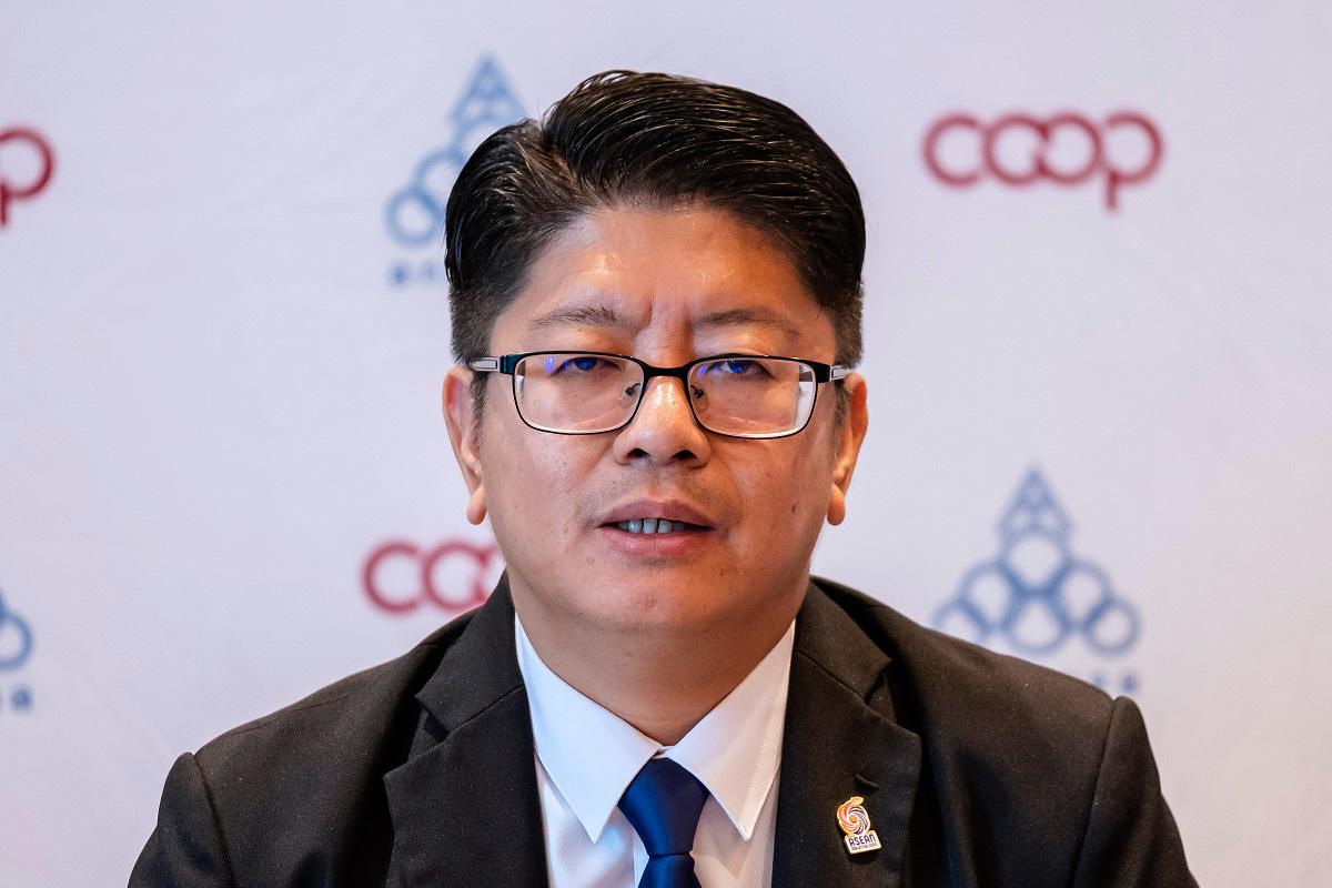 Entrepreneur Development and Cooperatives Minister Datuk Ewon Benedick. - BERNAMApix