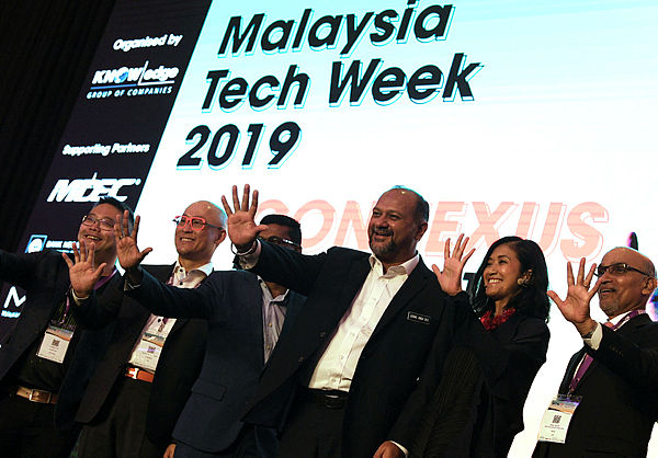 Multimedia and Communications Minister Gobind Singh Deo (three, right) during the opening ceremony of ‘Malaysia Tech Week 2019’ on June 18 at Kuala Lumpur.