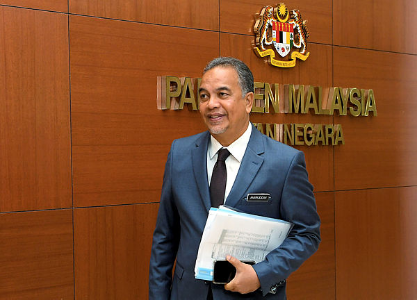 Deputy Finance Minister Datuk Ir Amiruddin Hamzah at the Parliament building today. — Bernama
