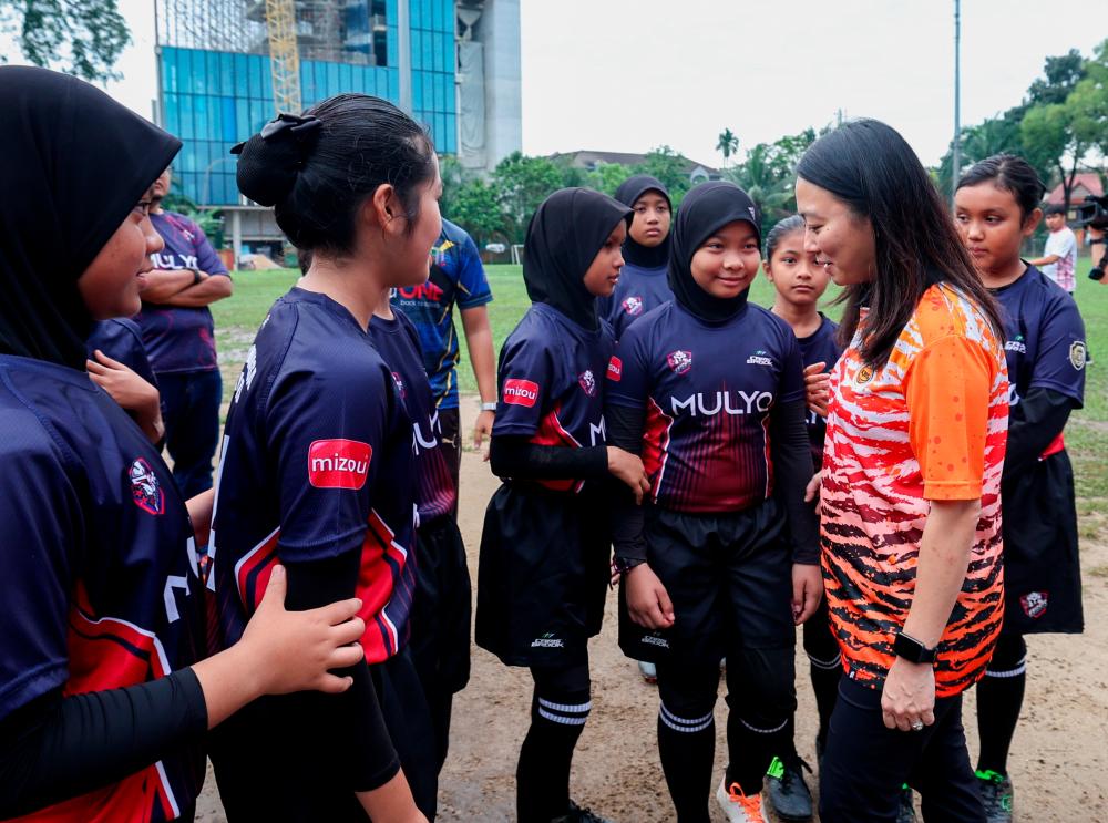 Bernamapix