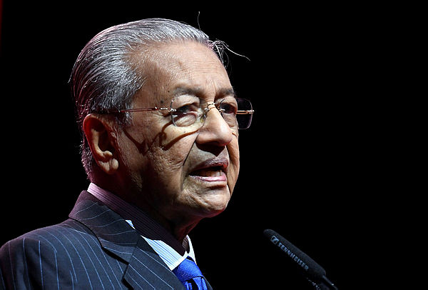 Prime Minister Tun Dr Mahathir Mohamad at the launching ceremony National Entrepreneurship Policy 2030 today in Kuala Lumpur. — Bernama