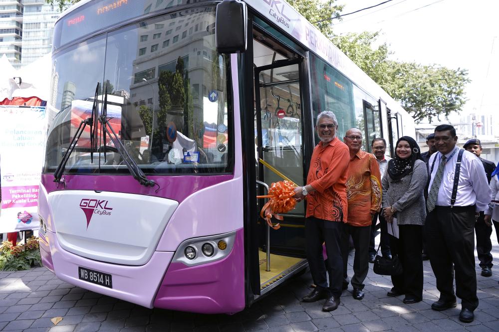 Federal Territories Minister, Khalid Samad, launches goKL free bus at the Titiwangsa Hub, on Feb 28, 2019. — Bernama