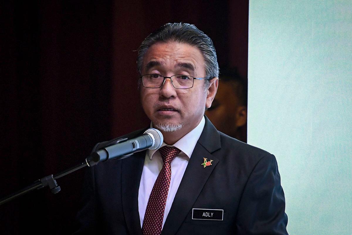 Timbalan Menteri Pertahanan Adly Zahari. FotoBernama