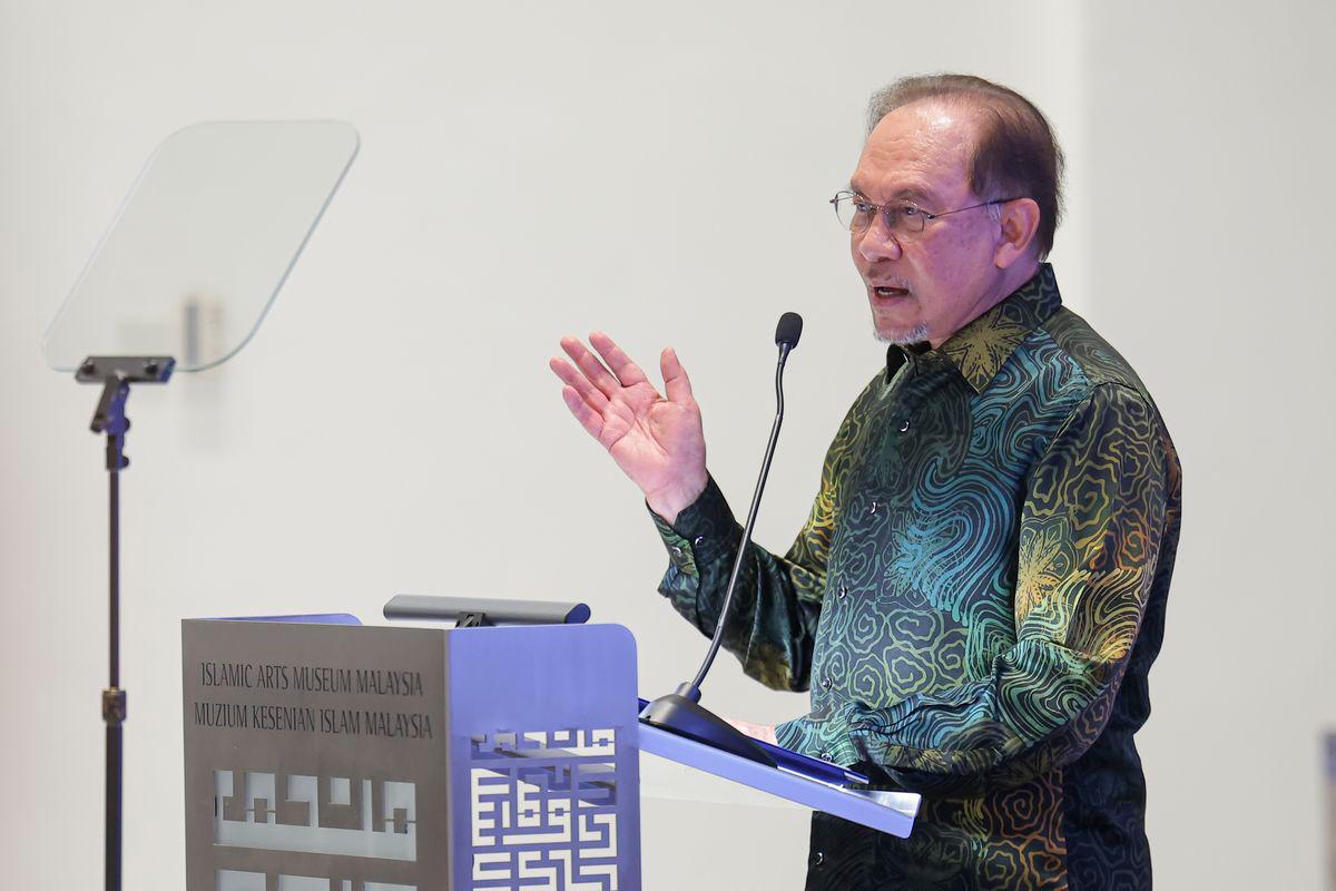 Prime Minister Datuk Seri Anwar Ibrahim addressing the launching of the 'More Than A Day As A Tiger' Exhibition at the Islamic Arts Museum Malaysia - BERNAMAPIX