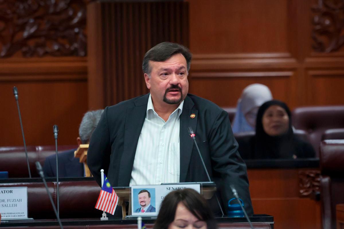 Second Finance Minister, Datuk Seri Amir Hamzah Azizan, during the Second Meeting of the Fourth Session of the 15th Parliament at the Dewan Negara sitting in the Parliament Building today. – BERNAMA