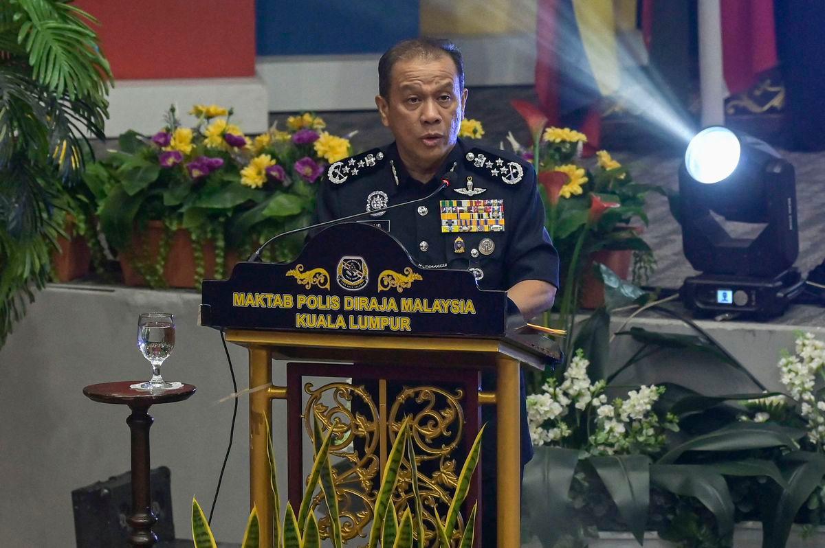 Inspector-General of Police Datuk Seri Mohd Khalid Ismail - Photo by BERNAMA