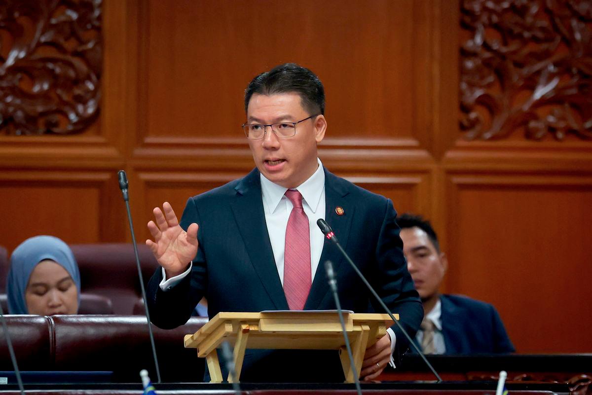 Minister of Housing and Local Government, Nga Kor Ming, during the Second Meeting of the Fourth Session of the 15th Parliament at the Dewan Negara sitting in the Parliament Building today. – BERNAMA