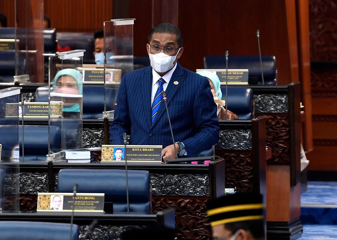 Datuk Seri Takiyuddin Hassan. Bernamapix