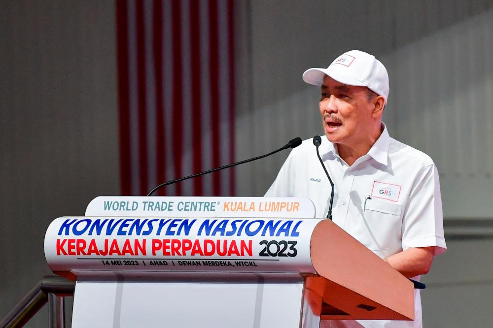Ketua Menteri Sabah, Datuk Seri Hajiji Noor - fotoBERNAMA