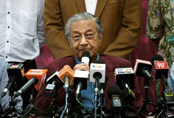 Fate of retrenched civil servants will be looked into: Dr Mahathir