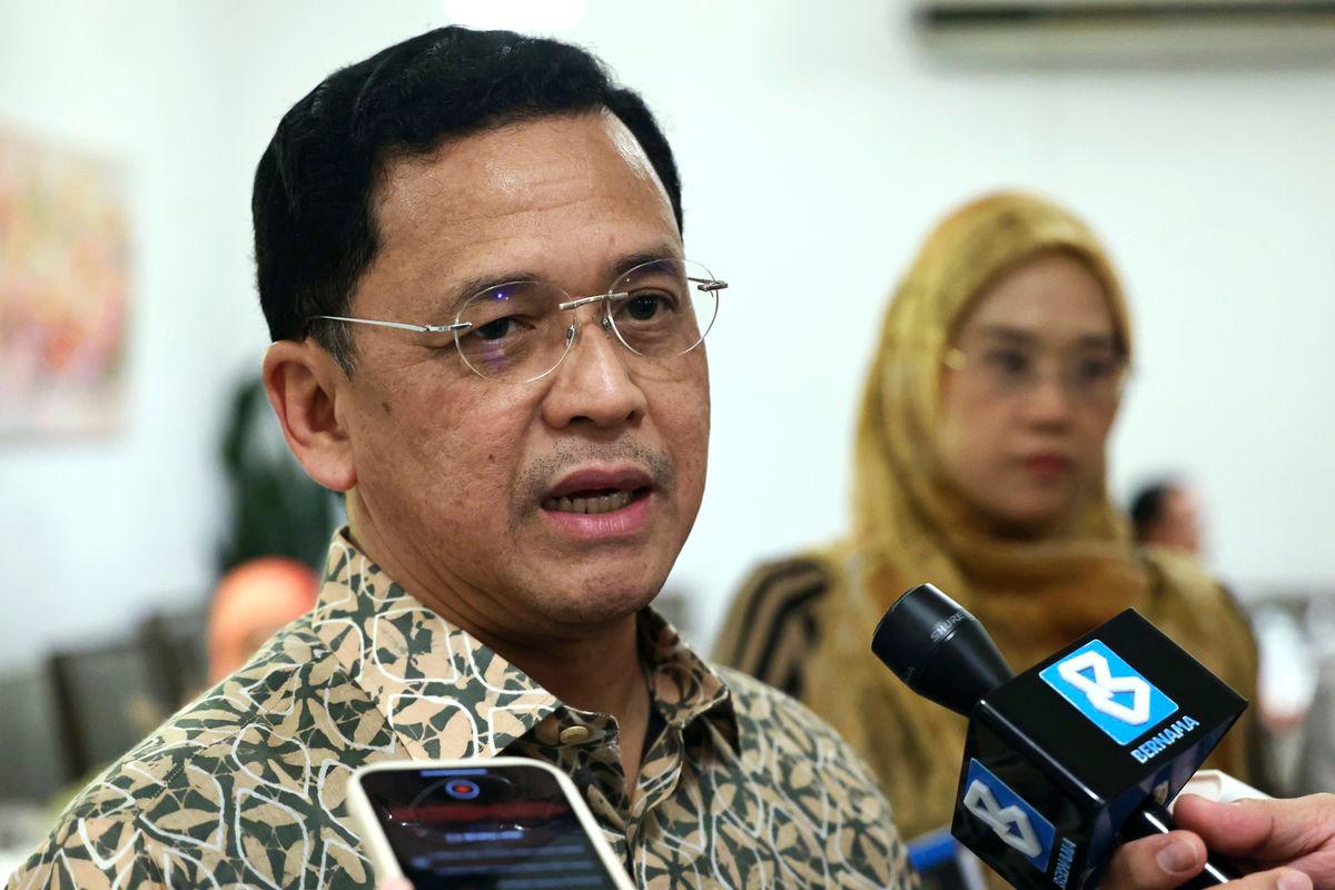 Timbalan Pengarah Besar Pembangunan Komuniti FELDA, Datuk Mohd Banuri Aris - fotoBERNAMA